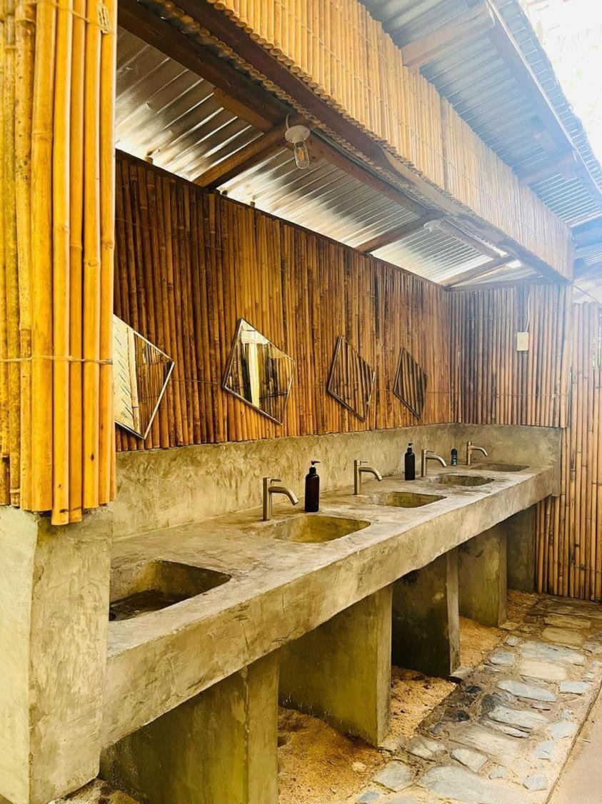 Oia Beach Hostel - El Nido Bagian luar foto